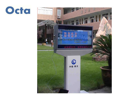 China OCTA 42 Duim Openlucht Digitale Signage 2000 Alleen Digitale Signage van de Neettribune leverancier
